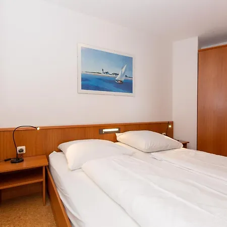 Διαμέρισμα Trafalgar 422 *